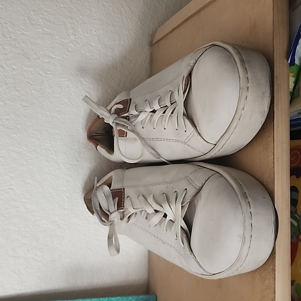 Born Jib White Leather Sneaker, Size 10 M - Picture 4 of 10